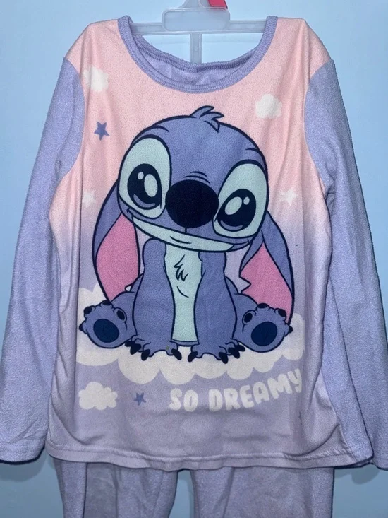 Disney Girls Lavender Stitch 'So Dreamy' Pajama Set - Picture 2 of 4